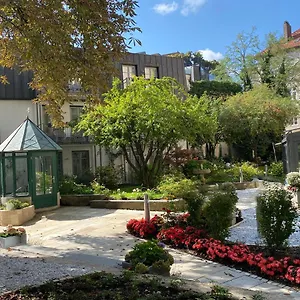 4* Hotel Maximilian